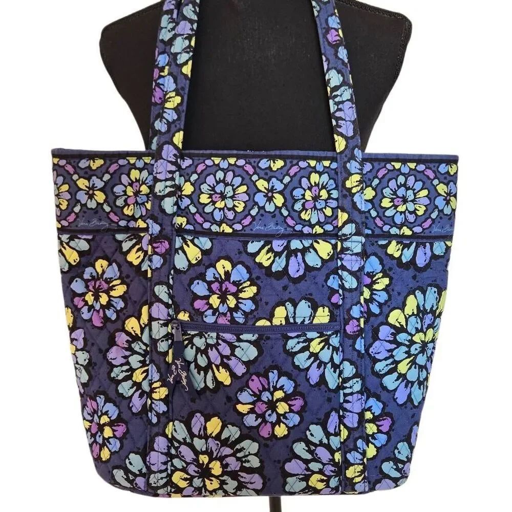 Vera Bradley Womens Indigo Pop Floral Toggle Closure Beach Tote Bag Blue La
